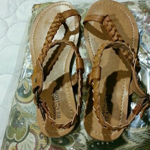 Women's Kenneth Cole Reaction Sandals Sz6 1/2